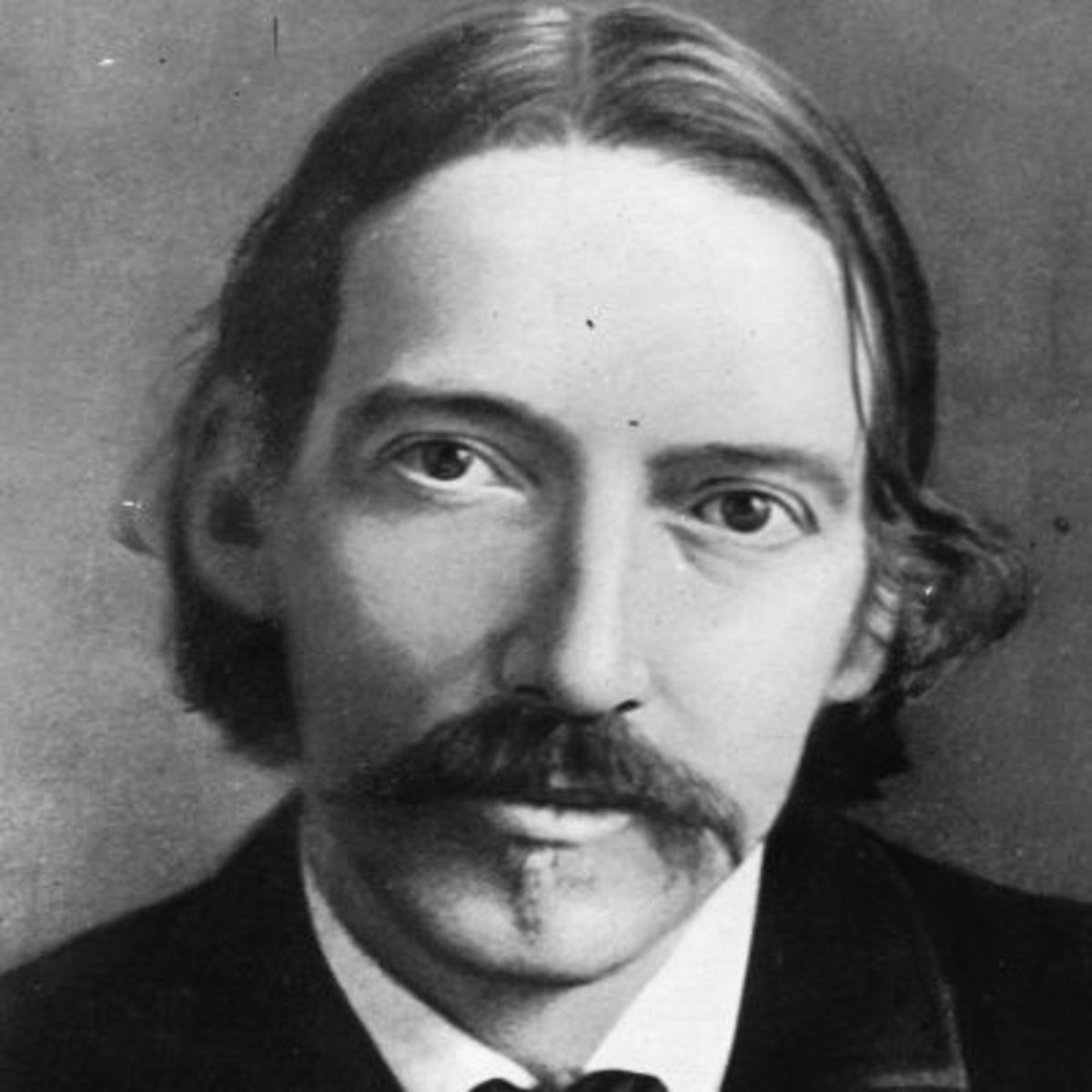 robert-louis-stevenson-9494571-1-402.jpg